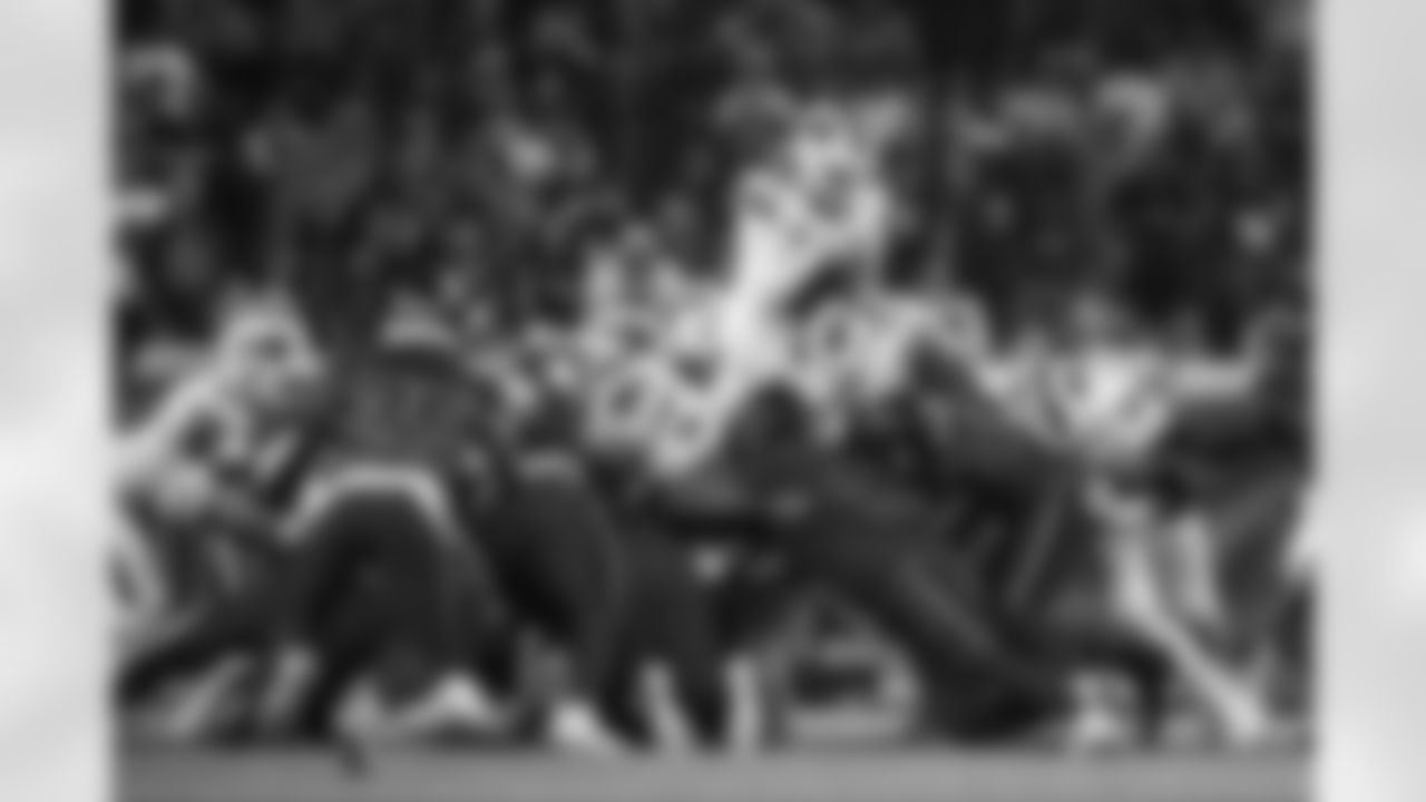 Houston Texans vs Buffalo Bills, Regular Season, November 20, 2025 at NRG Stadium.