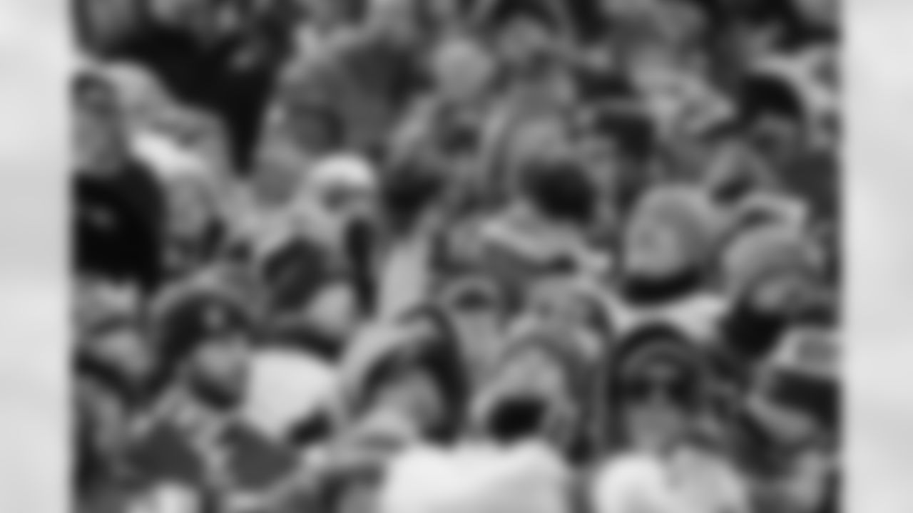 Buffalo Bills vs New York Jets, Regular Season, January 04, 2026 at Highmark Stadium.