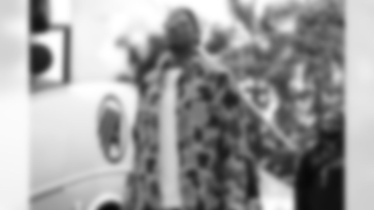 Miami Dolphins vs Buffalo Bills, Regular Season, November 09, 2025 at Hard Rock Stadium.