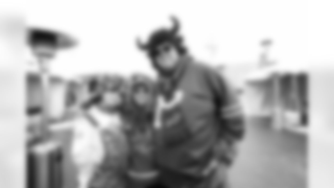 Buffalo Bills vs New York Jets, Regular Season, January 04, 2026 at Highmark Stadium.