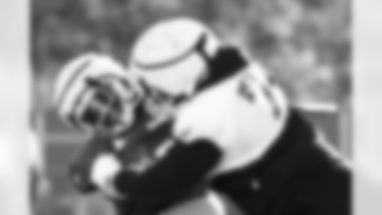 Phidarian Mathis (72), Sedrick Van Pran-Granger (62). Buffalo Bills Week 9 Practice, October 29, 2025 at the Buffalo Bills Training Center.