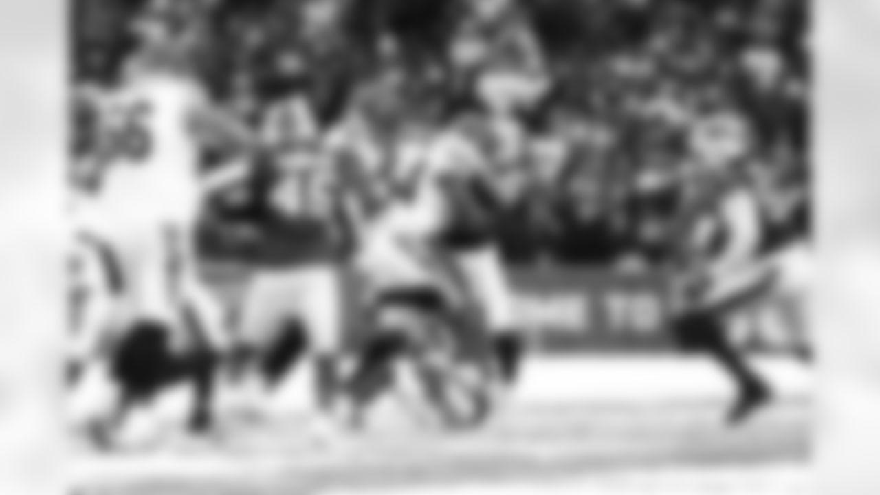 Buffalo Bills vs Cincinnati Bengals, Regular Season, December 07, 2025 at Highmark Stadium.