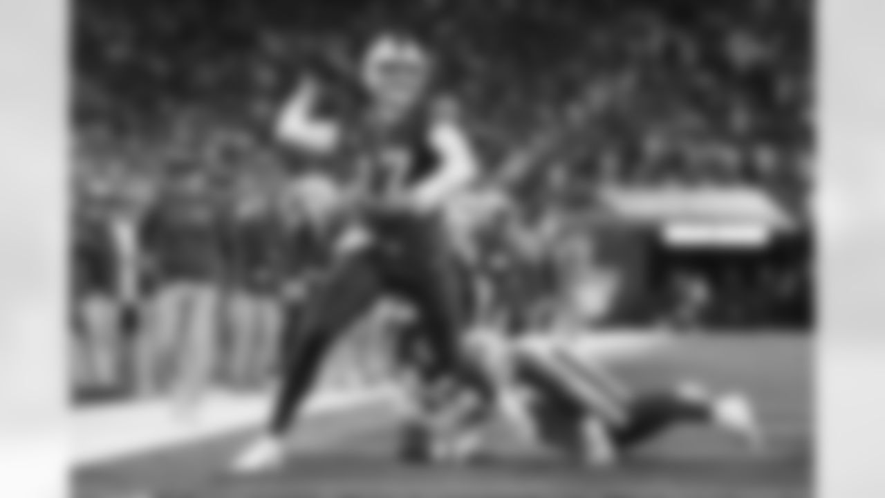 New York Jets vs Buffalo Bills, Regular Season, September 11, 2023 at Metlife Stadium.
