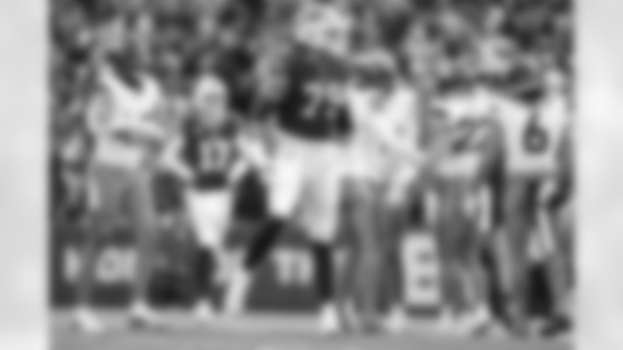 Buffalo Bills vs Denver Broncos, Wild Card Weekend, January 12, 2025 at Highmark Stadium.