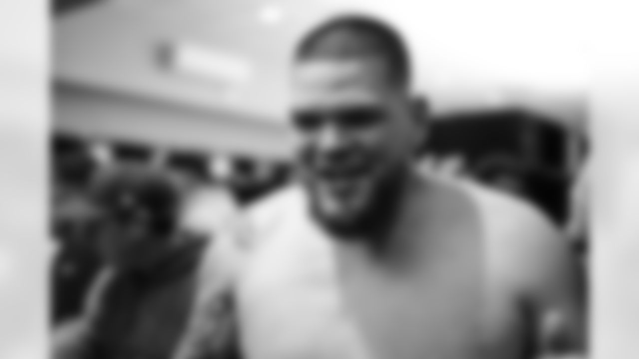 Buffalo Bills vs Jacksonville Jaguars, Wild Card Weekend, January 11, 2026 at EverBank Stadium.