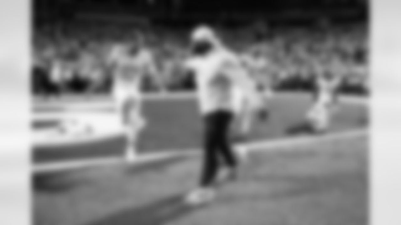 Buffalo Bills vs New England Patriots, Regular Season, October 05, 2025 at Highmark Stadium.