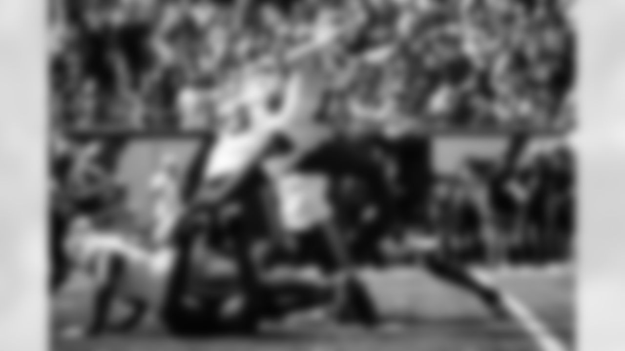 New York Jets vs Buffalo Bills, Regular Season, September 14, 2025 at Metlife Stadium.