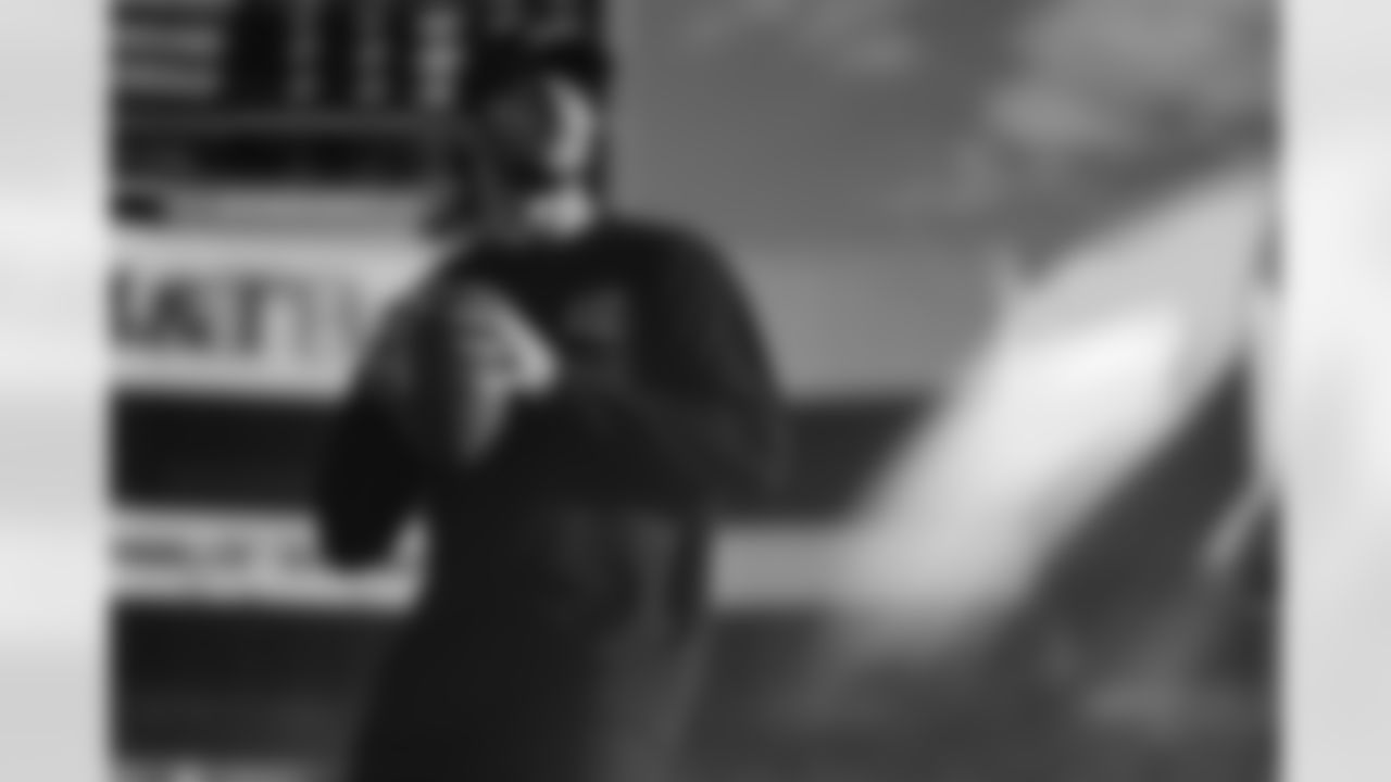 Josh Allen (17). Buffalo Bills vs Baltimore Ravens, Regular Season, September 07, 2025 at Highmark Stadium.