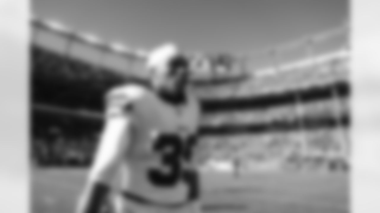 Buffalo Bills vs Denver Broncos, Divisional Game, January 17, 2026 at Empower Field at Mile High.