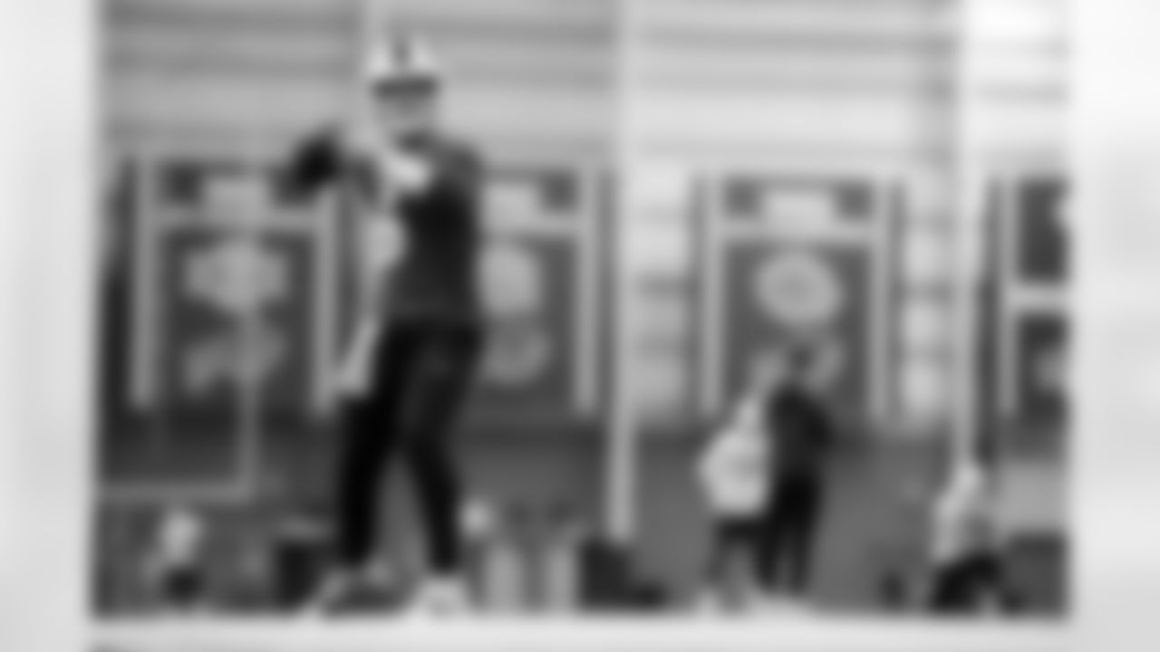 Shane Buechele (6). Buffalo Bills Week 15 Practice, December 12, 2025 at Buffalo Bills Training Center.