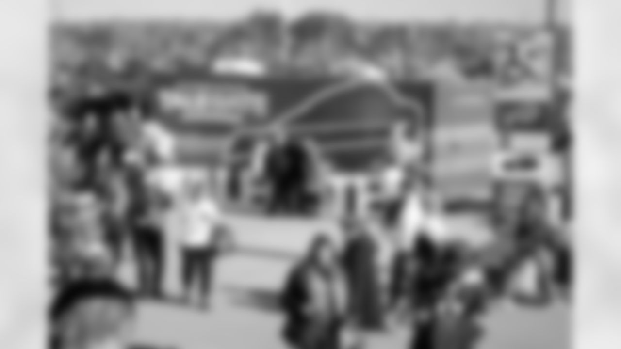 Buffalo Bills vs Kansas City Chiefs, Regular Season, November 02, 2025 at Highmark Stadium.