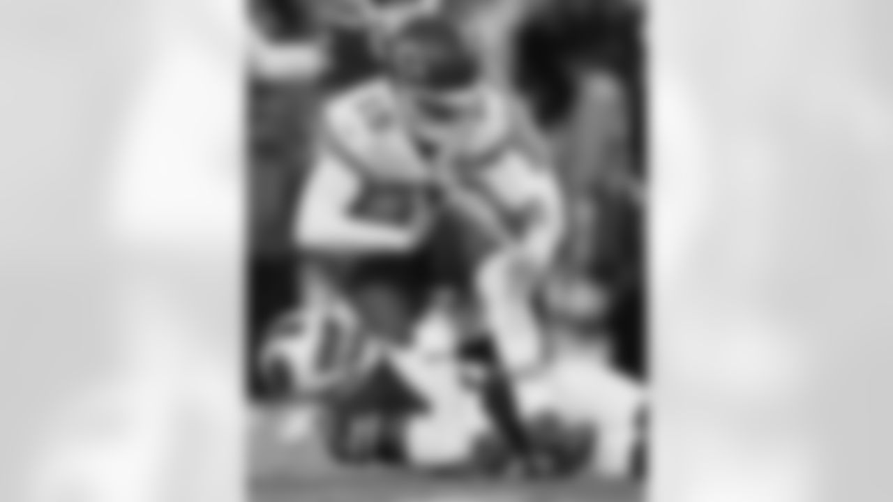 Buffalo Bills vs Kansas City Chiefs, Regular Season, November 02, 2025 at Highmark Stadium.