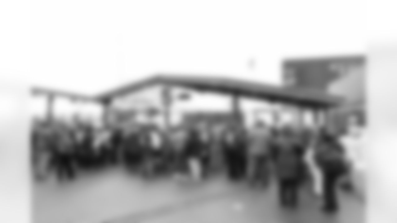 Buffalo Bills vs New York Jets, Regular Season, January 04, 2026 at Highmark Stadium.