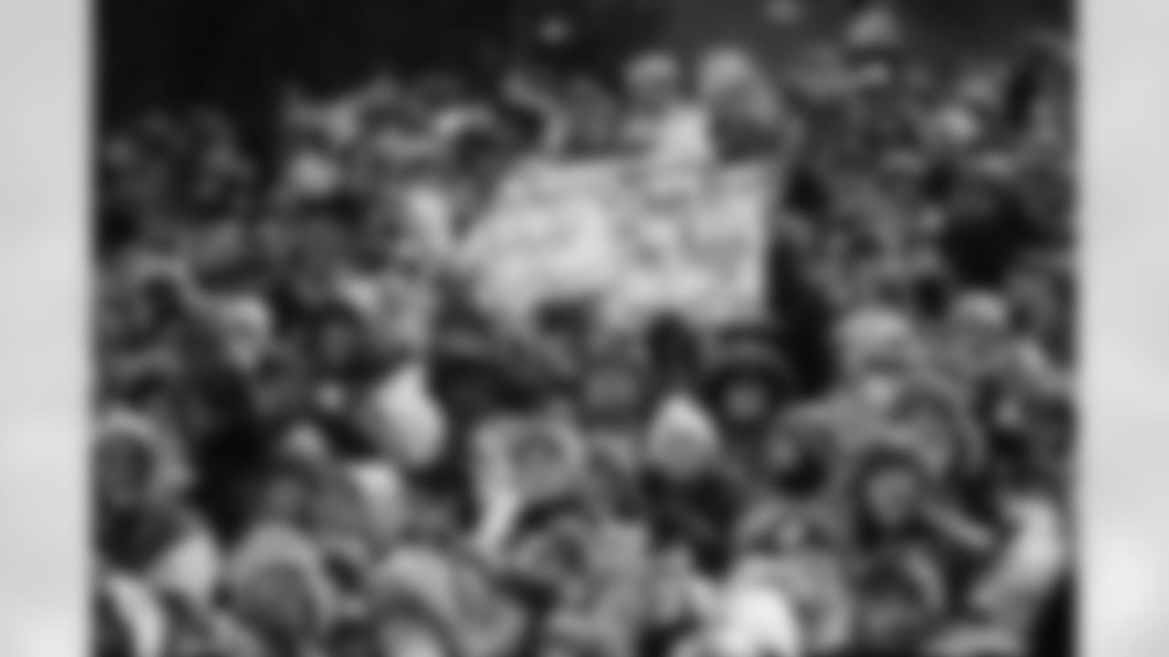 Buffalo Bills vs New York Jets, Regular Season, January 04, 2026 at Highmark Stadium.