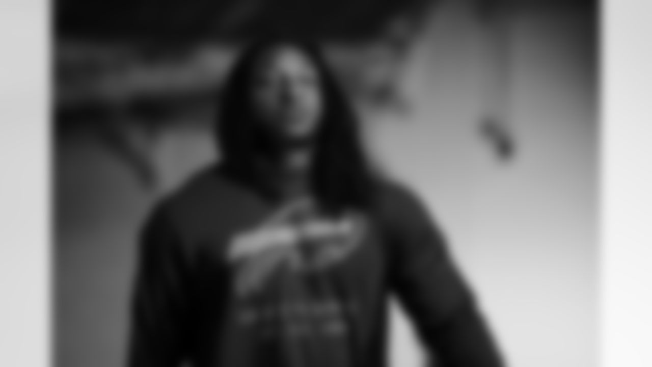 Miami Dolphins vs Buffalo Bills, Regular Season, November 09, 2025 at Hard Rock Stadium.