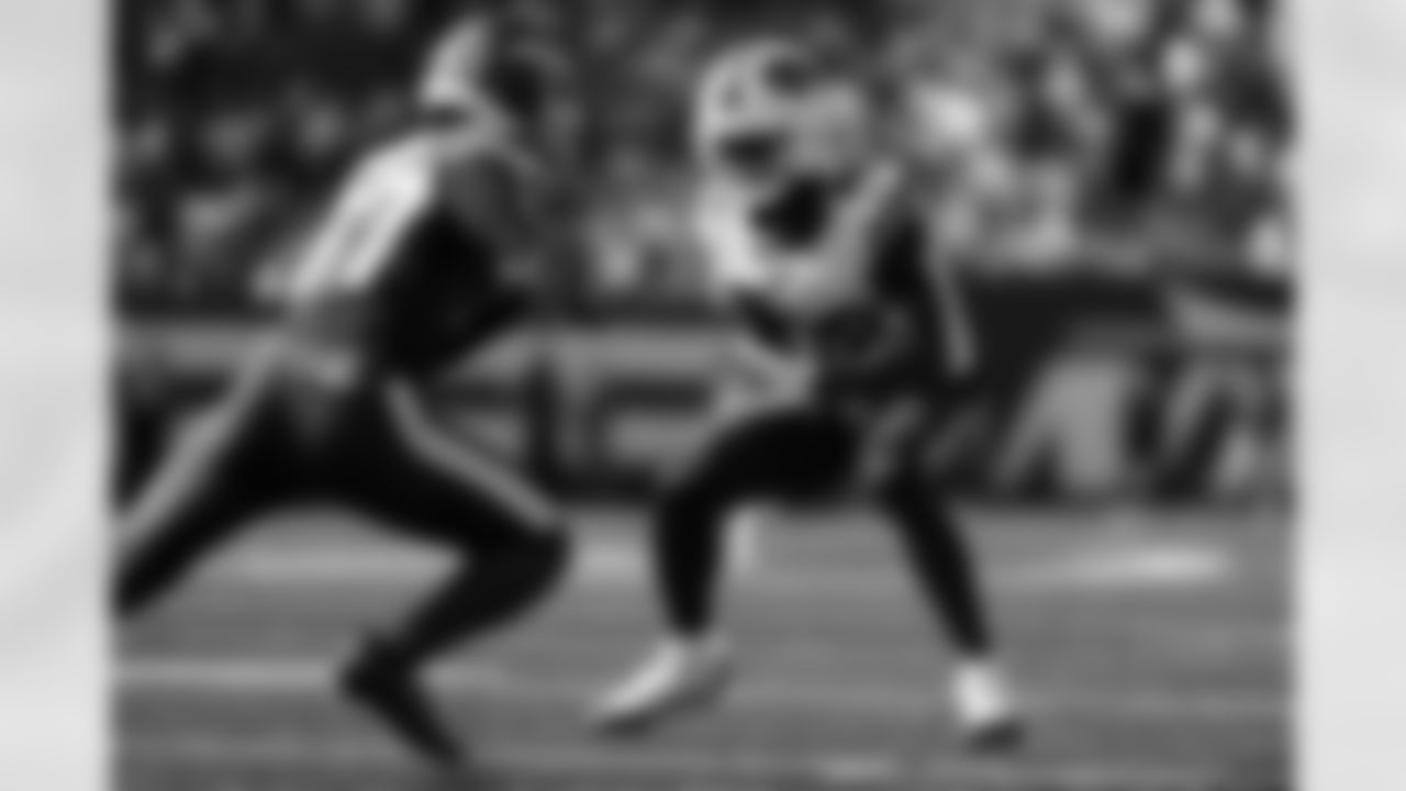 New York Jets vs Buffalo Bills, Regular Season, September 14, 2025 at Metlife Stadium.