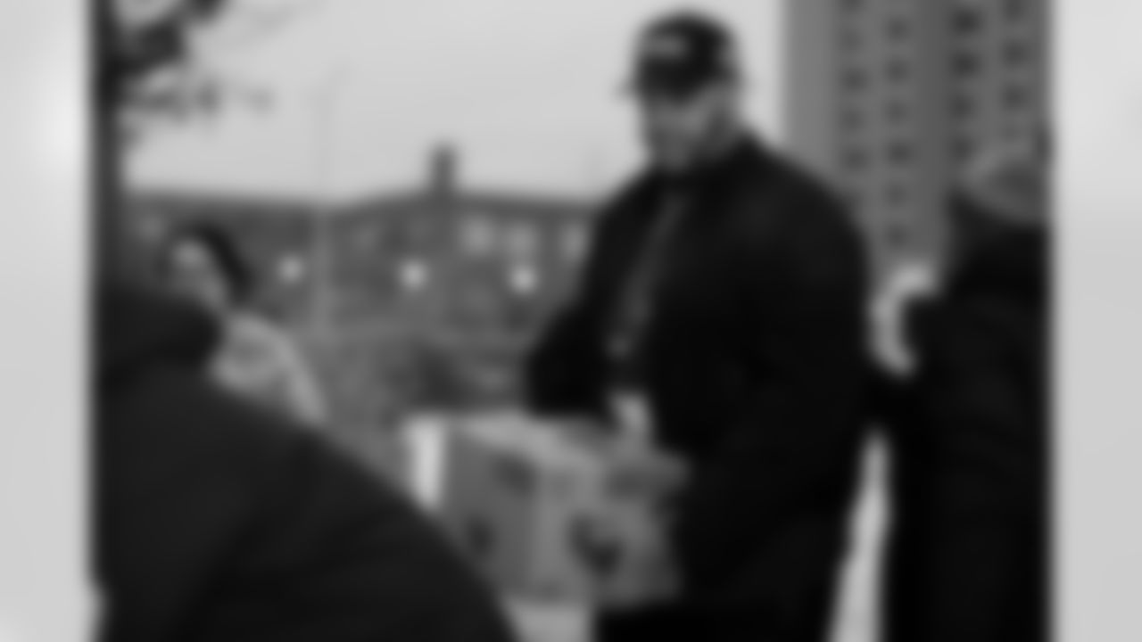 Dion's Dreamers Food Giveaway, December 09, 2025 at the Salvation Army.