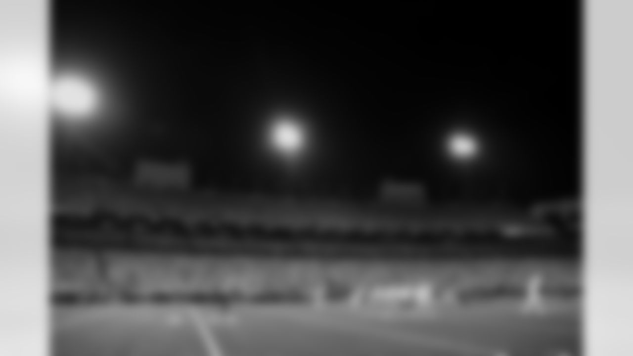 Buffalo Bills vs New England Patriots, Regular Season, October 05, 2025 at Highmark Stadium.
