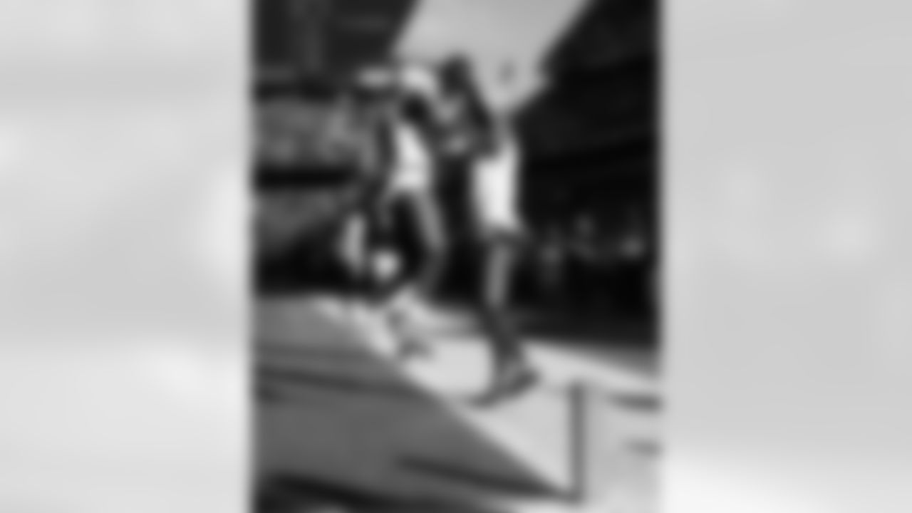 Cleveland Browns vs Buffalo Bills, Regular Season, December 21, 2025 at Huntington Bank Field.