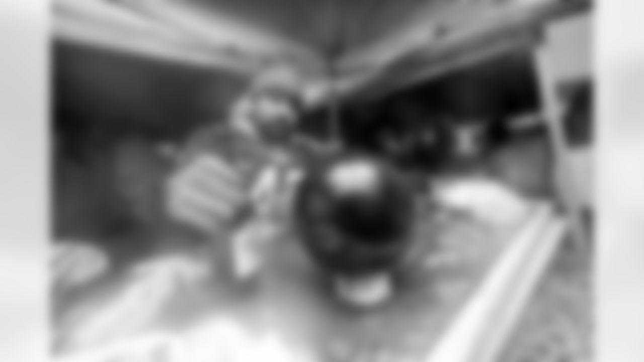 Buffalo Bills vs Philadelphia Eagles, Regular Season, December 28, 2025 at Highmark Stadium.