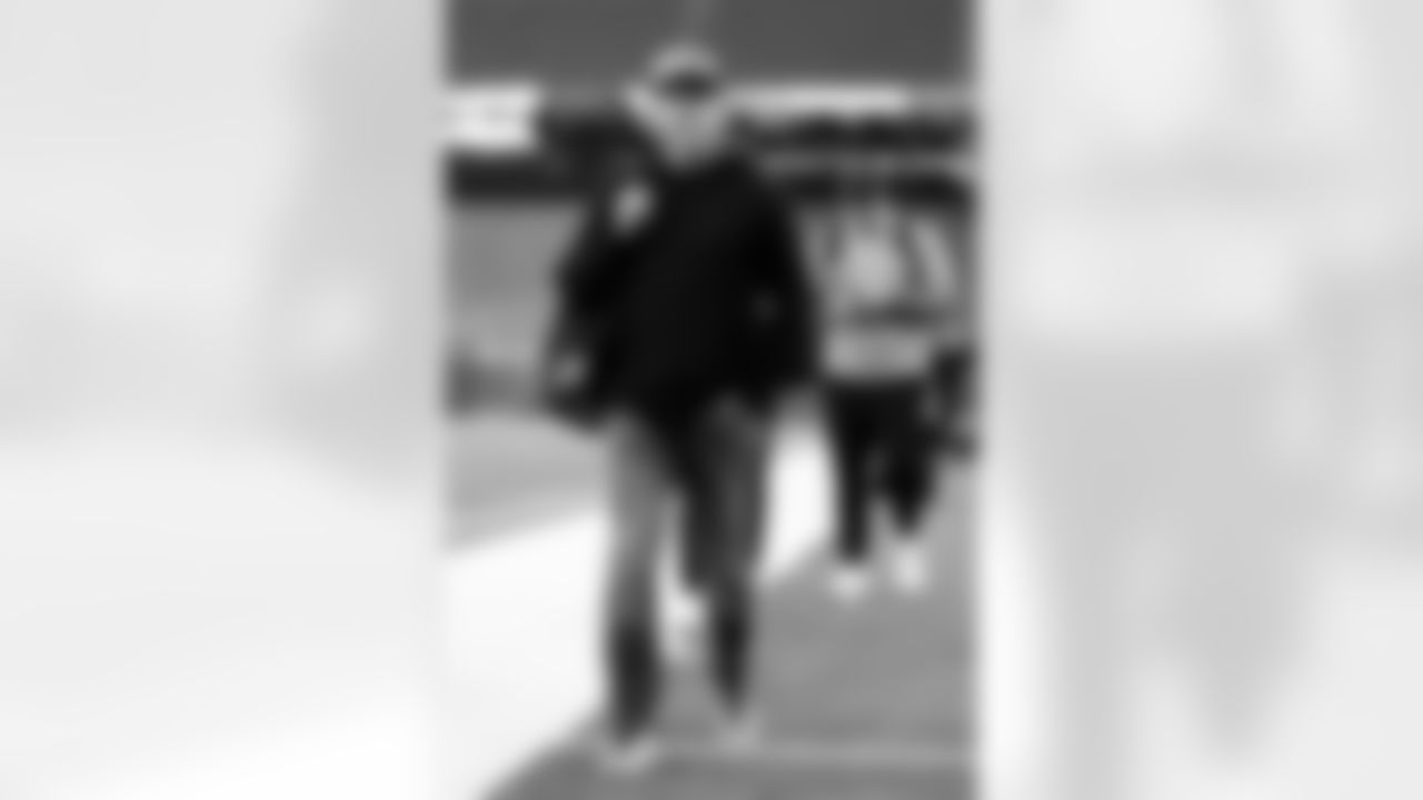 Houston Texans vs Buffalo Bills, Regular Season, November 20, 2025 at NRG Stadium.