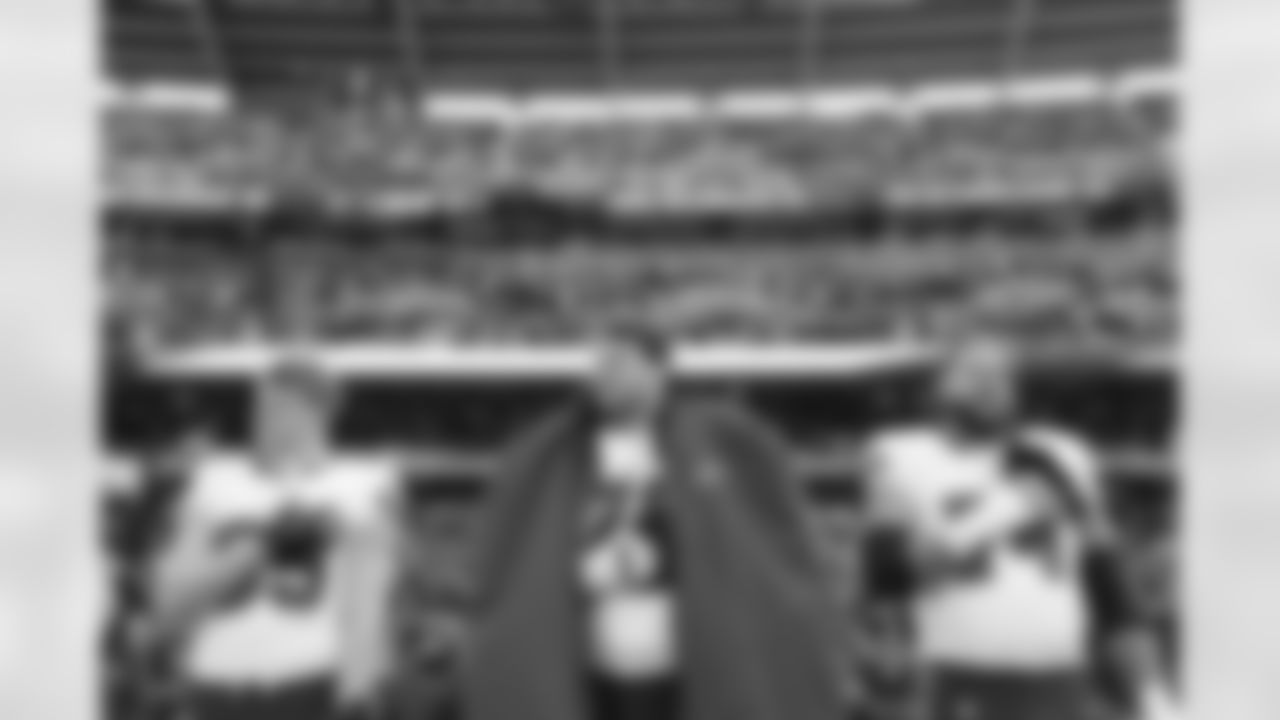 Cleveland Browns vs Buffalo Bills, Regular Season, December 21, 2025 at Huntington Bank Field.