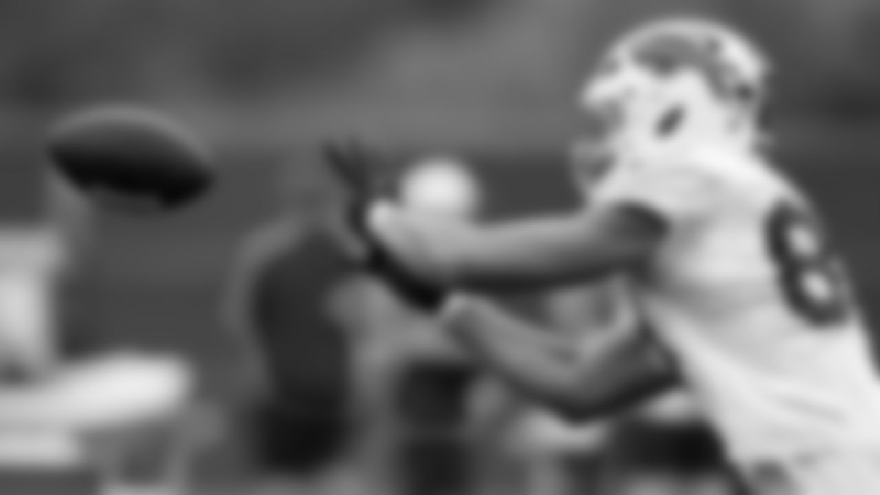 Keleki Latu (83). Buffalo Bills Training Camp, August 20, 2025 at Buffalo Bills Training Facility.
