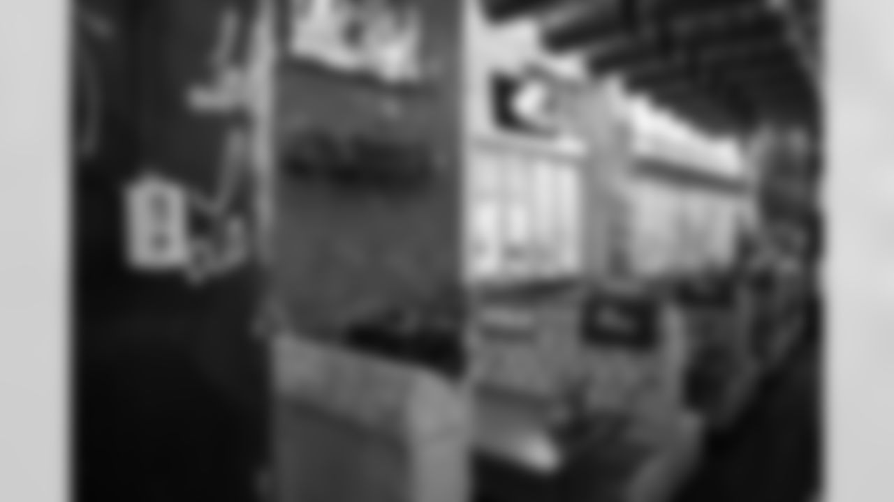 Bills v Chiefs Montreal Watch Party, November 02, 2025 at La Belle et La Boeuf.