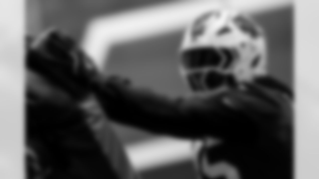 Shaq Thompson (45). Buffalo Bills Week 16 Practice, December 18, 2025 at Buffalo Bills Training Center.