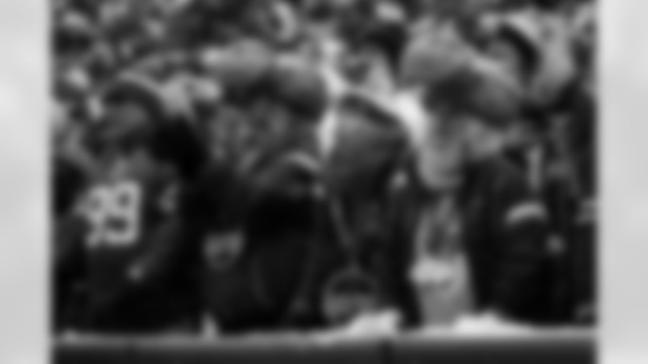 Buffalo Bills vs Cincinnati Bengals, Regular Season, December 07, 2025 at Highmark Stadium.