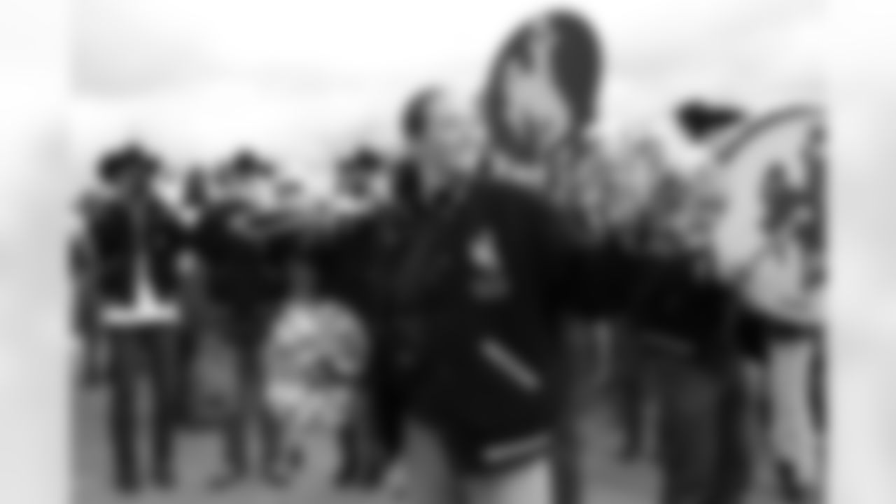 Buffalo Bills vs Tampa Bay Buccaneers, Regular Season, November 16, 2025 at Highmark Stadium.