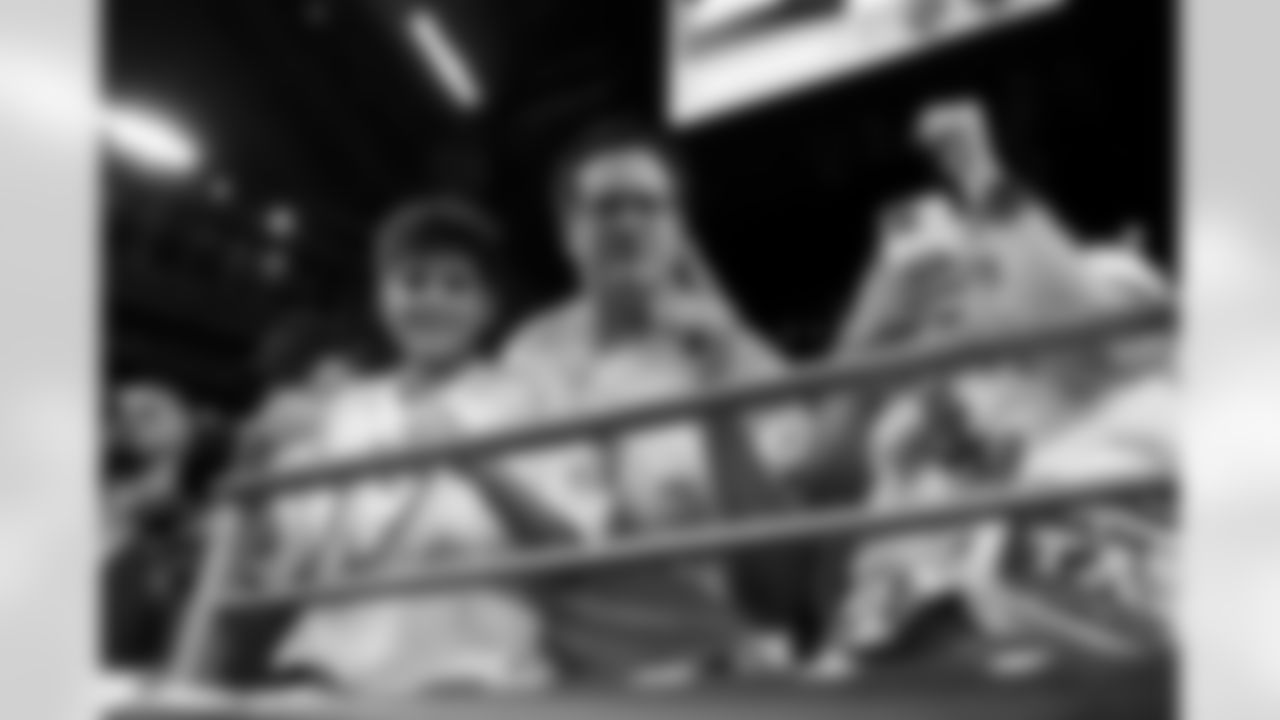 Houston Texans vs Buffalo Bills, Regular Season, November 20, 2025 at NRG Stadium.