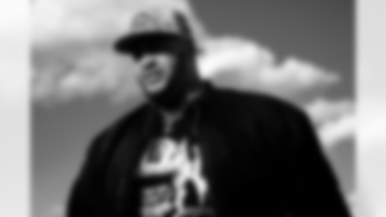 Dion Dawkins (73). Buffalo Bills Travel to Jacksonville, January 10, 2026 at Buffalo Niagara International Airport.