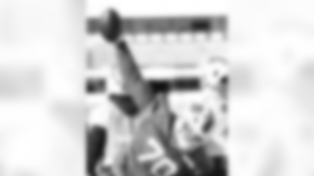 Alec Anderson (70). Buffalo Bills Week 14 Practice, December 05, 2025 at Highmark Stadium.