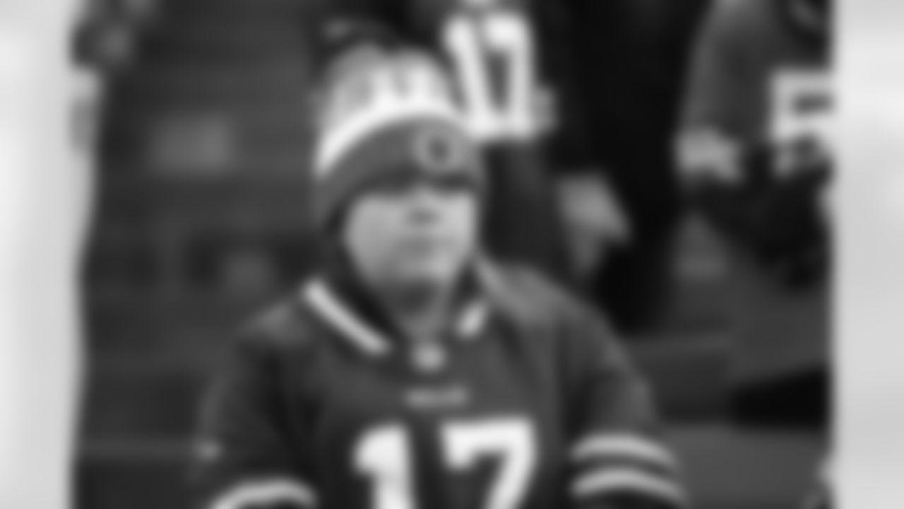 Buffalo Bills vs New England Patriots, Regular Season, December 31, 2023 at Highmark Stadium.