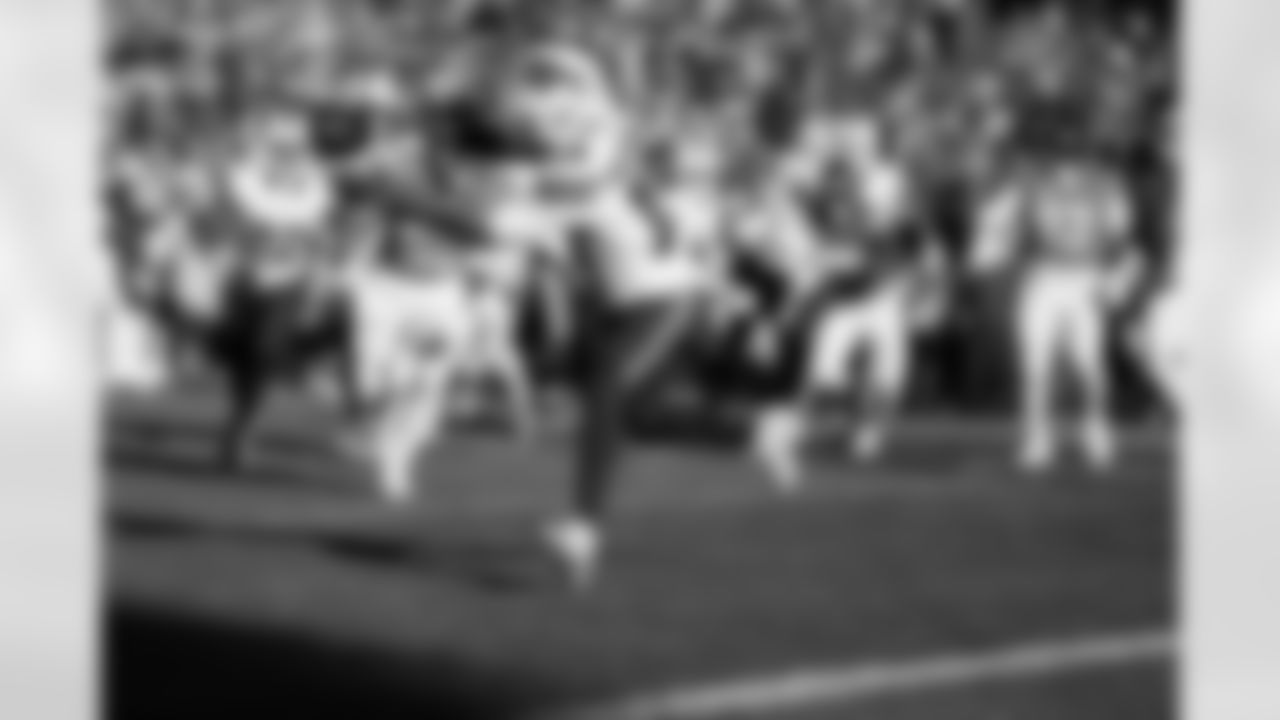 Buffalo Bills vs Denver Broncos, Divisional Game, January 17, 2026 at Empower Field at Mile High.