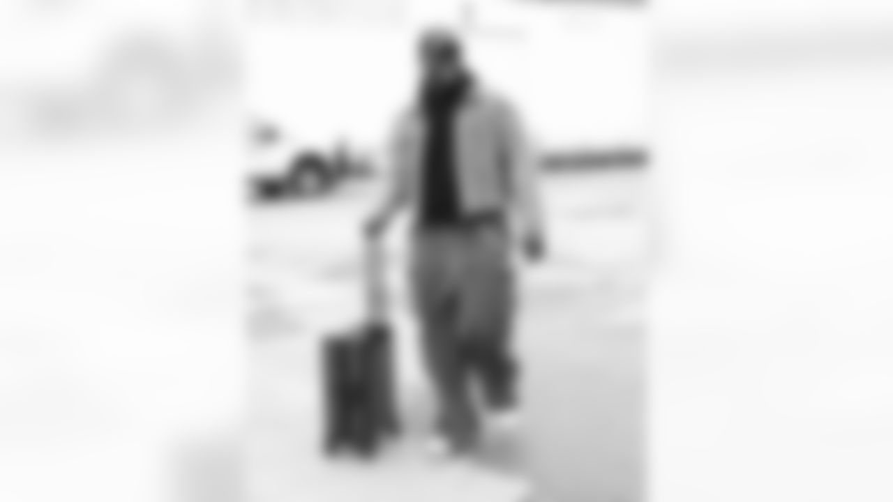 Larry Ogunjobi (99). Buffalo Bills travel to Pittsburgh, November 29, 2025 at Buffalo Niagara International Airport.