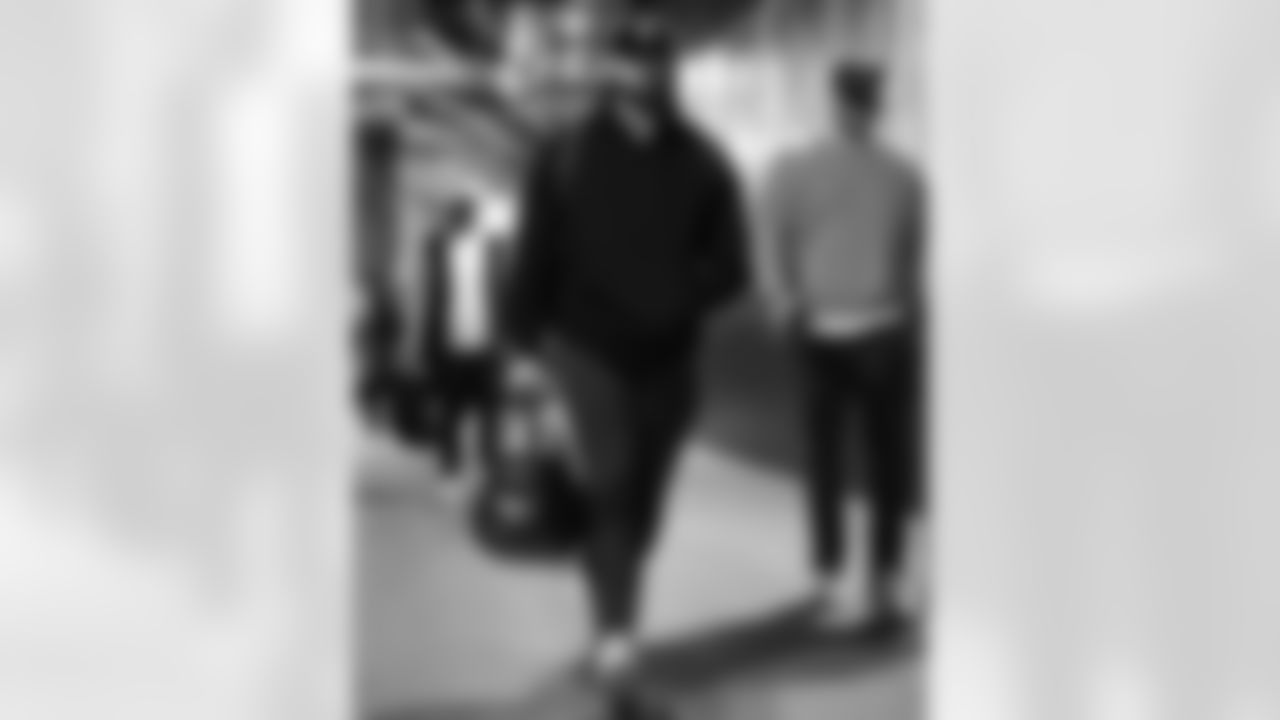 New England Patriots vs Buffalo Bills, Regular Season, December 14, 2025 at Gillette Stadium.