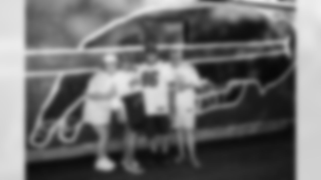 Buffalo Bills vs New England Patriots, Regular Season, October 05, 2025 at Highmark Stadium.