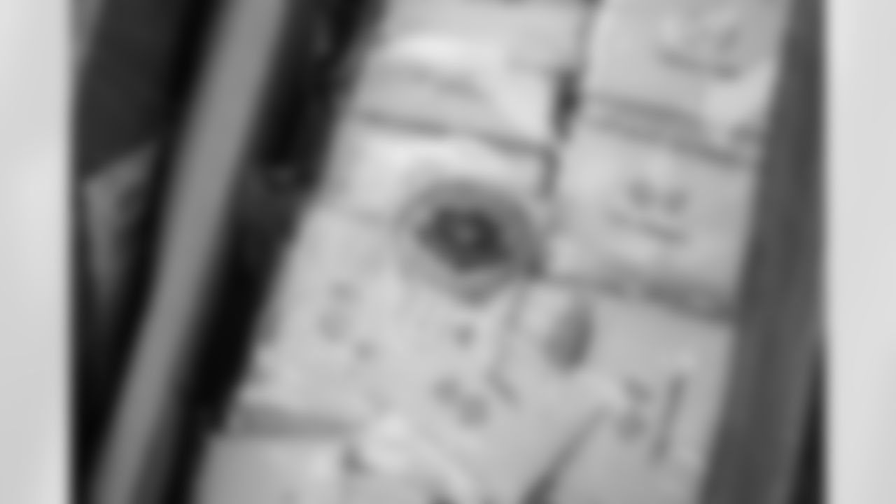 Buffalo Bills vs New York Jets, Regular Season, January 04, 2026 at Highmark Stadium.