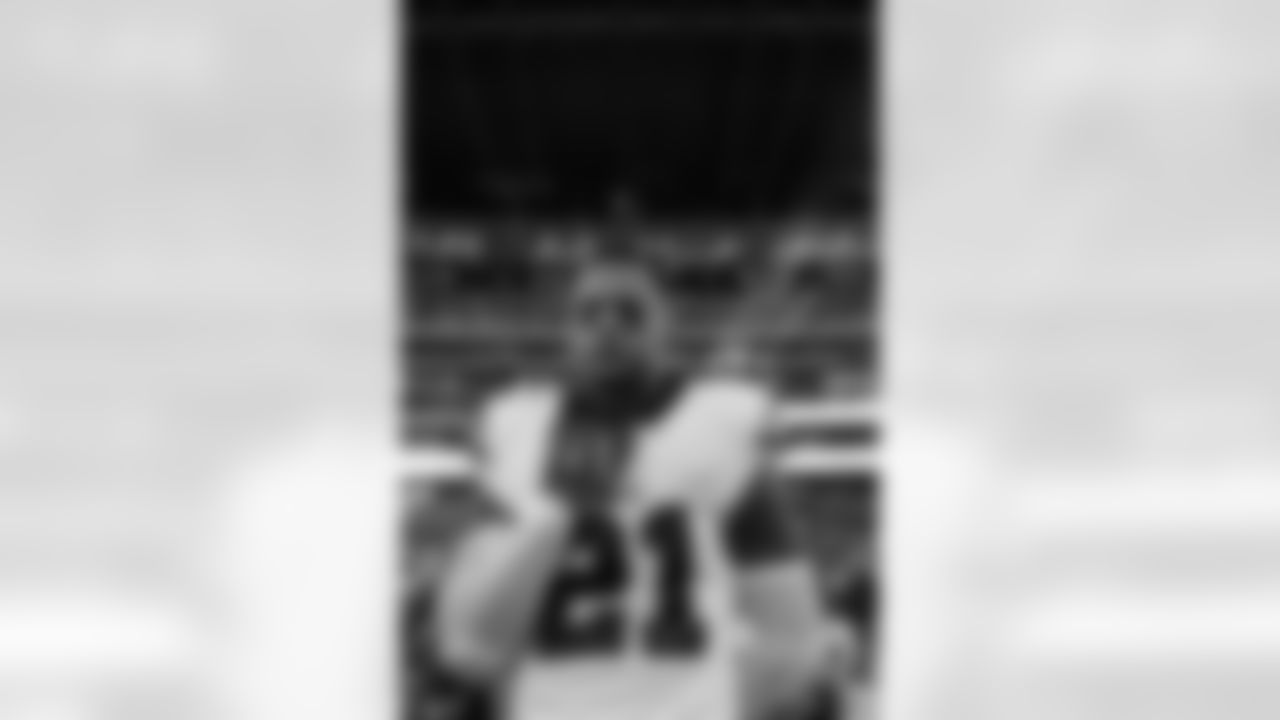 Houston Texans vs Buffalo Bills, Regular Season, November 20, 2025 at NRG Stadium.