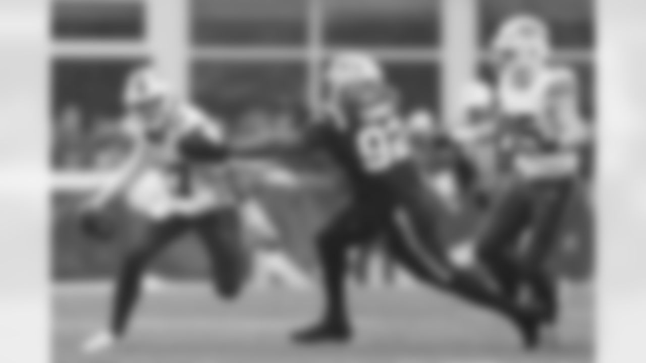 New England Patriots vs Buffalo Bills, Regular Season, December 14, 2025 at Gillette Stadium.