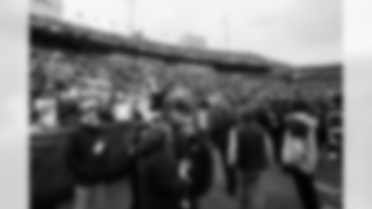 Buffalo Bills vs Tampa Bay Buccaneers, Regular Season, November 16, 2025 at Highmark Stadium.