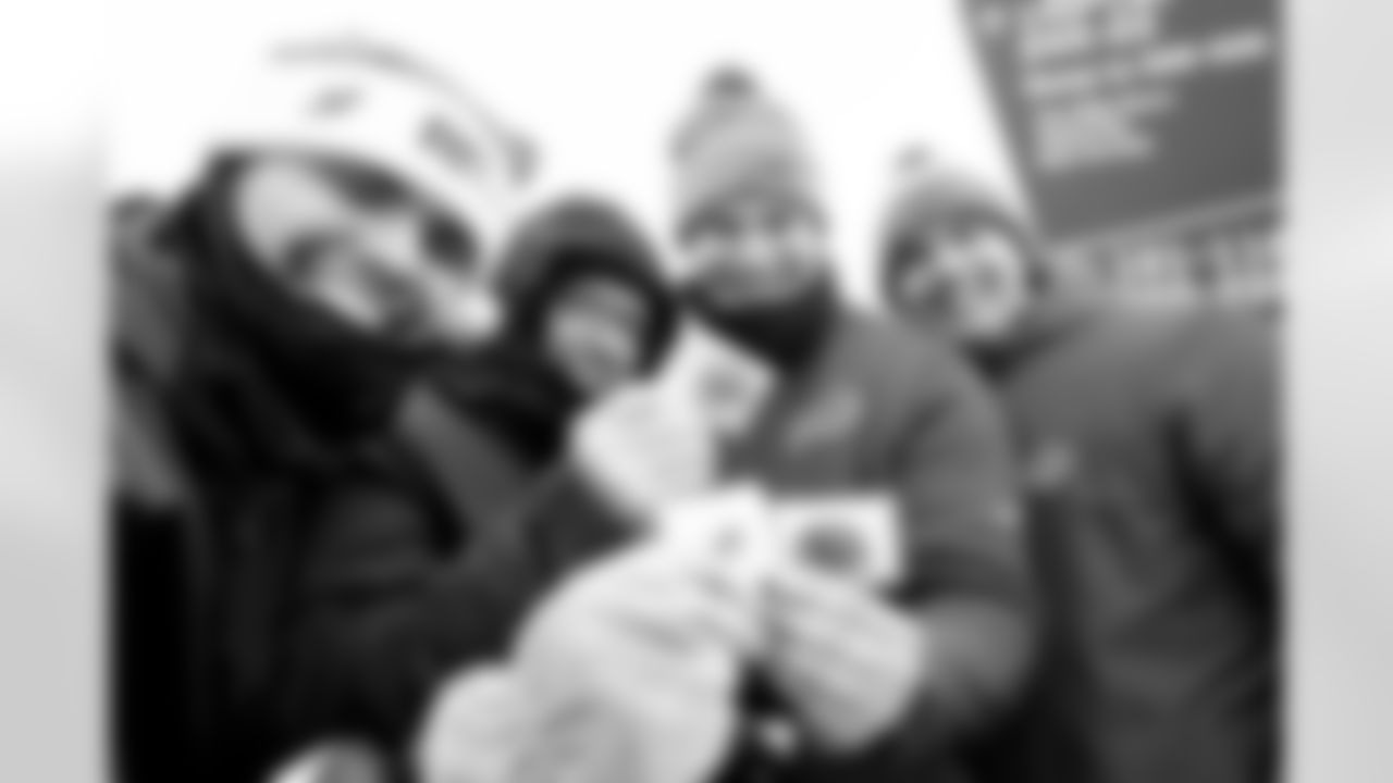 Buffalo Bills vs New York Jets, Regular Season, January 04, 2026 at Highmark Stadium.