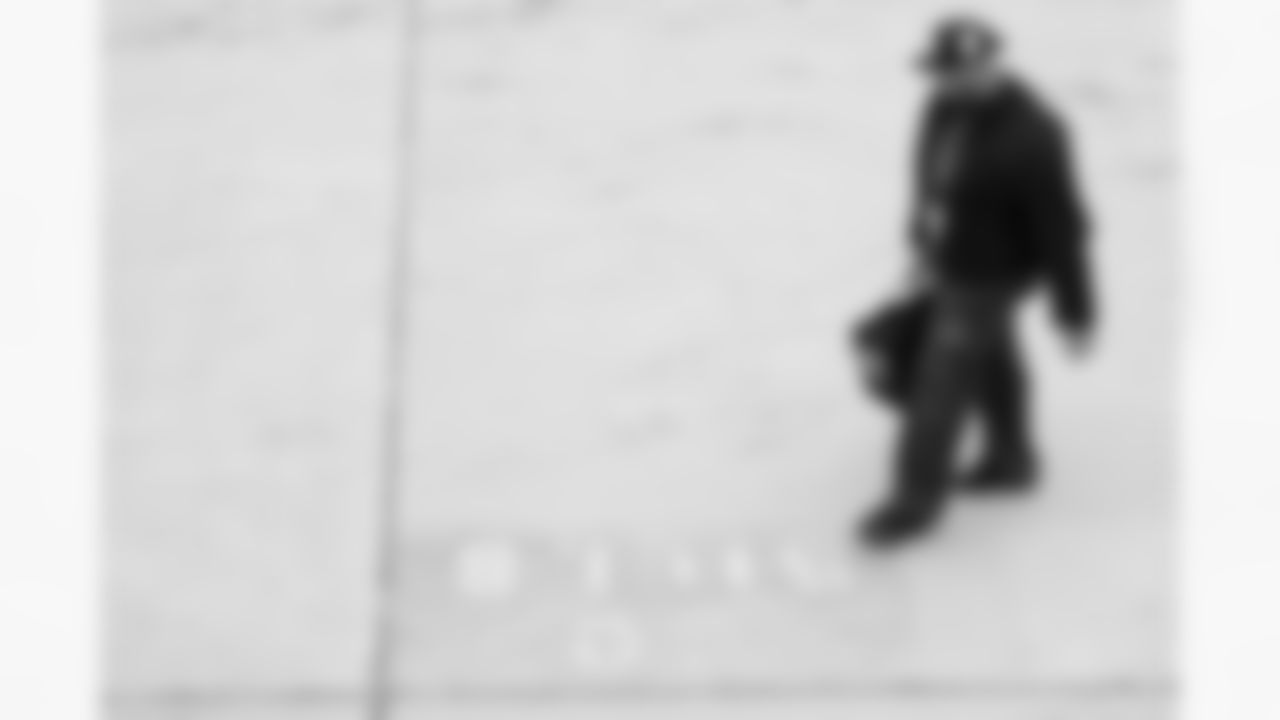 Dion Dawkins (73). Buffalo Bills travel to Cleveland, December 20, 2025 at Buffalo Niagara International Airport.