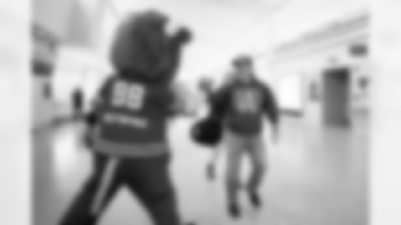 Buffalo Niagara International Airport Fan Send-Off to Jacksonville, January 09, 2026 at Buffalo Niagara International Airport.