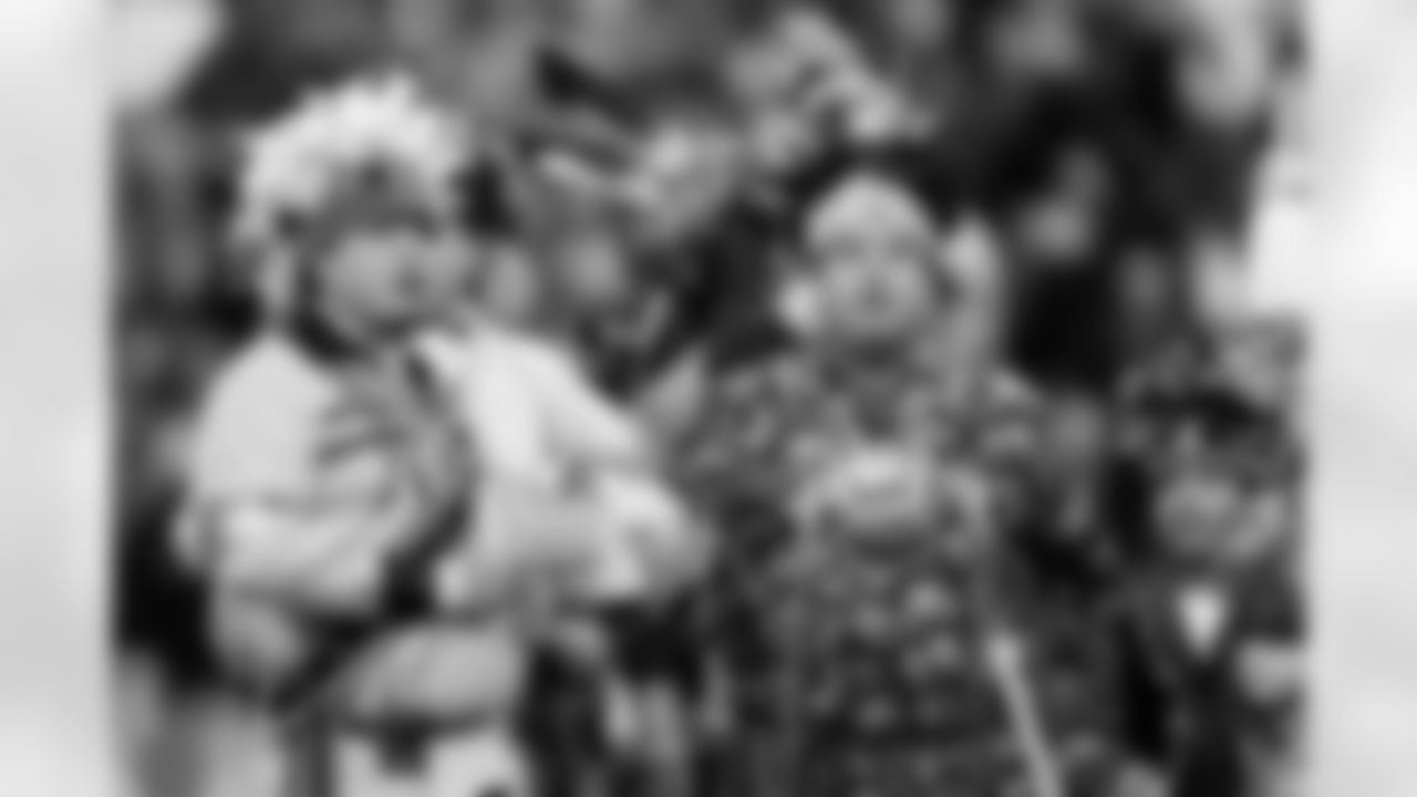 Buffalo Bills vs Tampa Bay Buccaneers, Regular Season, November 16, 2025 at Highmark Stadium.