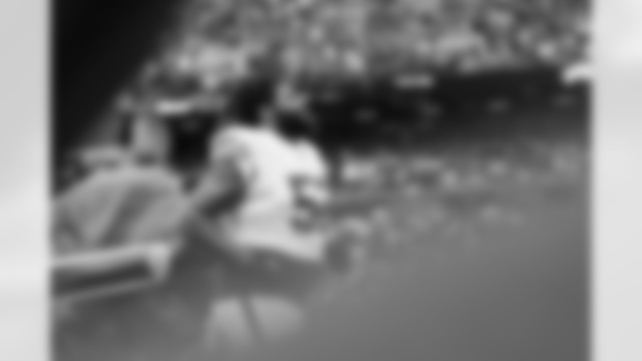 Buffalo Bills vs Tampa Bay Buccaneers, Regular Season, November 16, 2025 at Highmark Stadium.