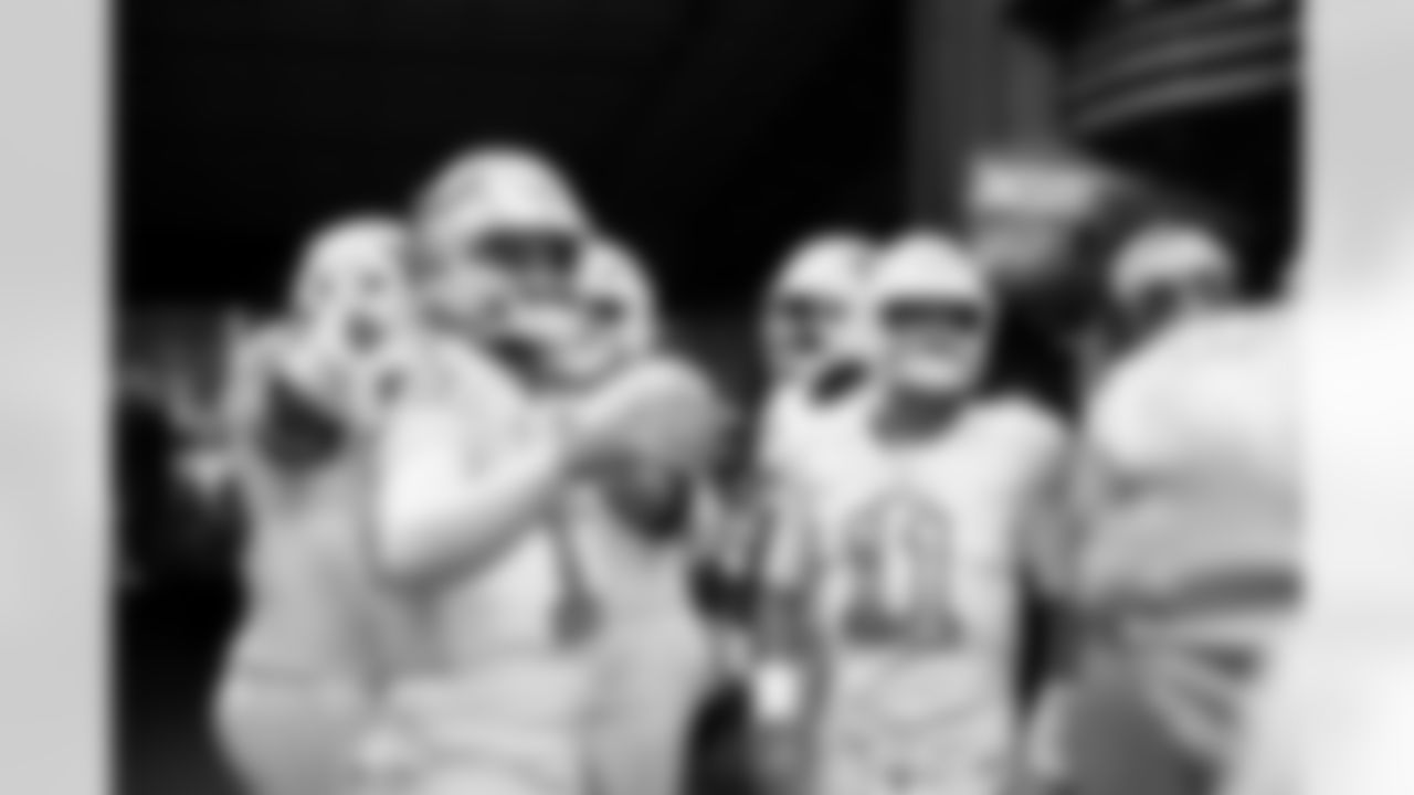 Buffalo Bills vs New England Patriots, Regular Season, October 05, 2025 at Highmark Stadium.