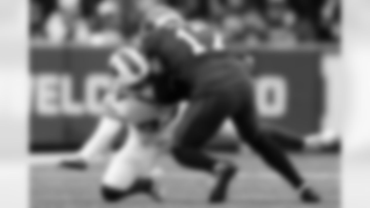 Buffalo Bills vs Tampa Bay Buccaneers, Regular Season, November 16, 2025 at Highmark Stadium.